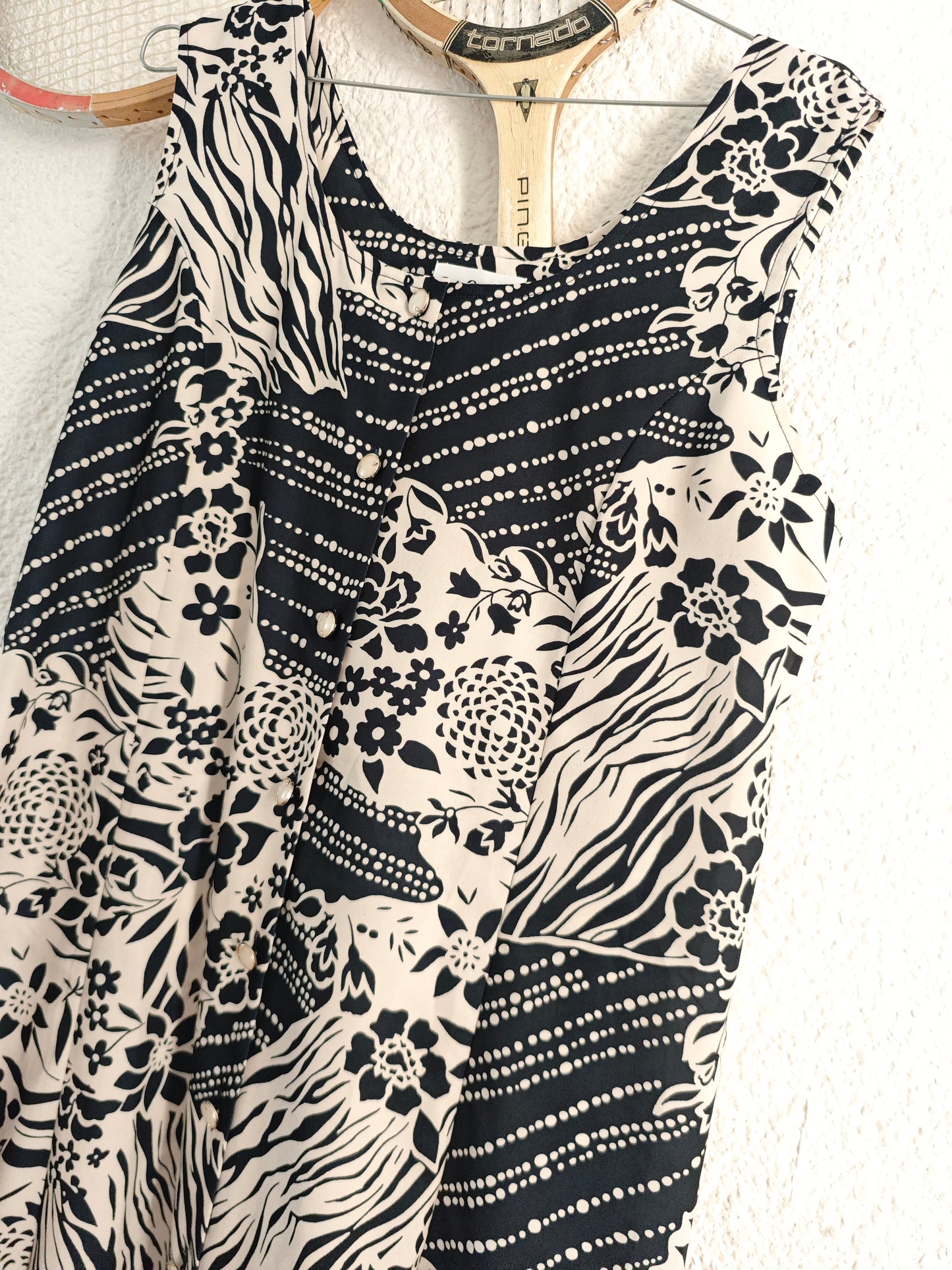 Robe bleue foncée
