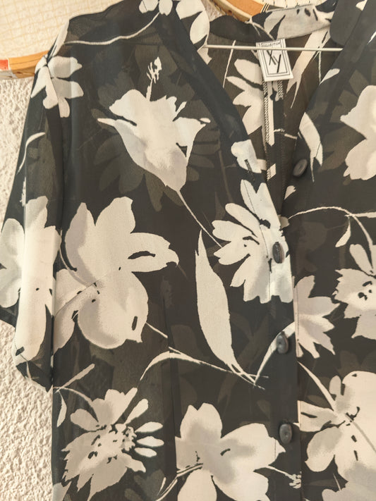 Chemise fleurie transparente