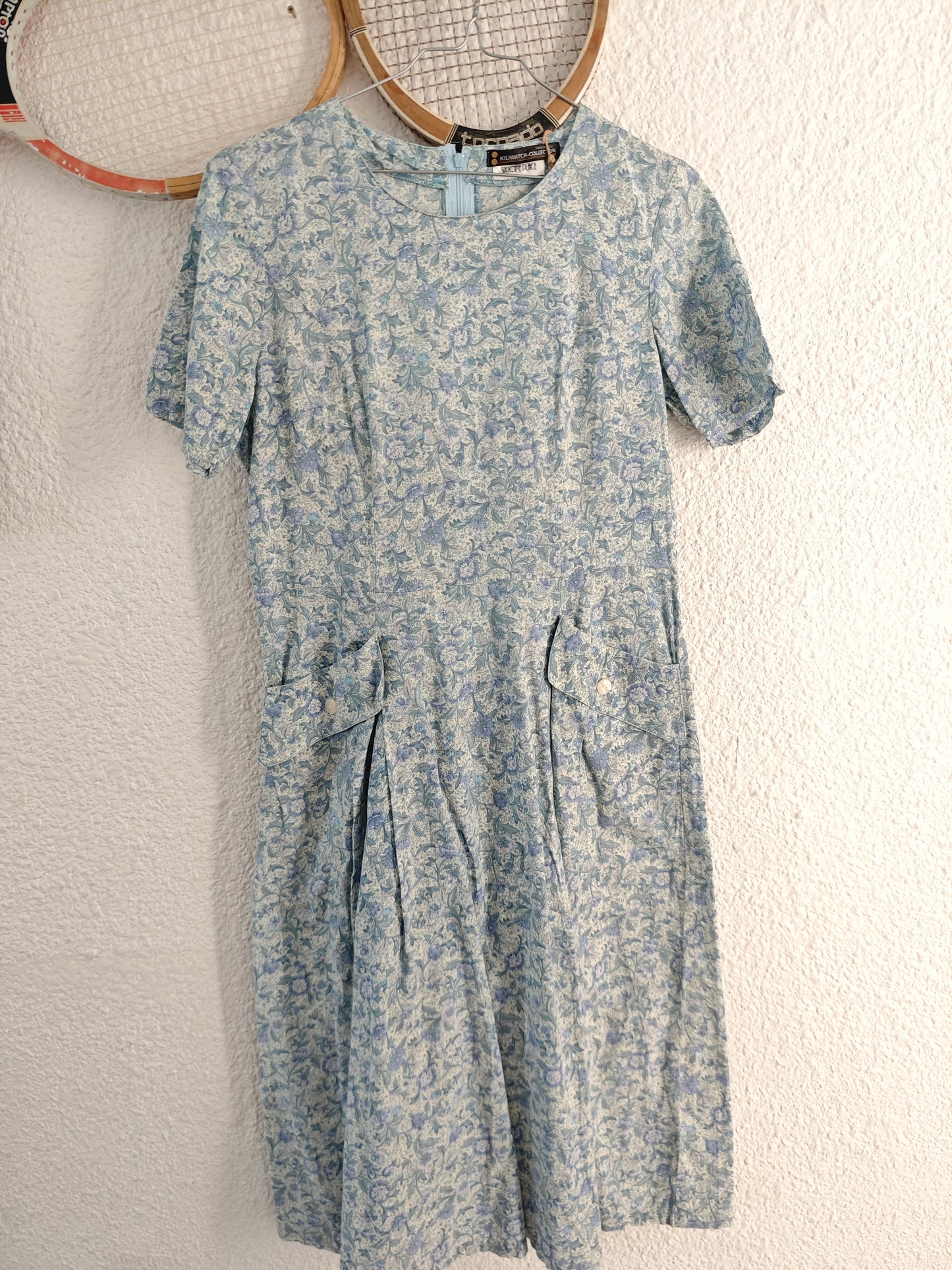 Robe fleurie bleue