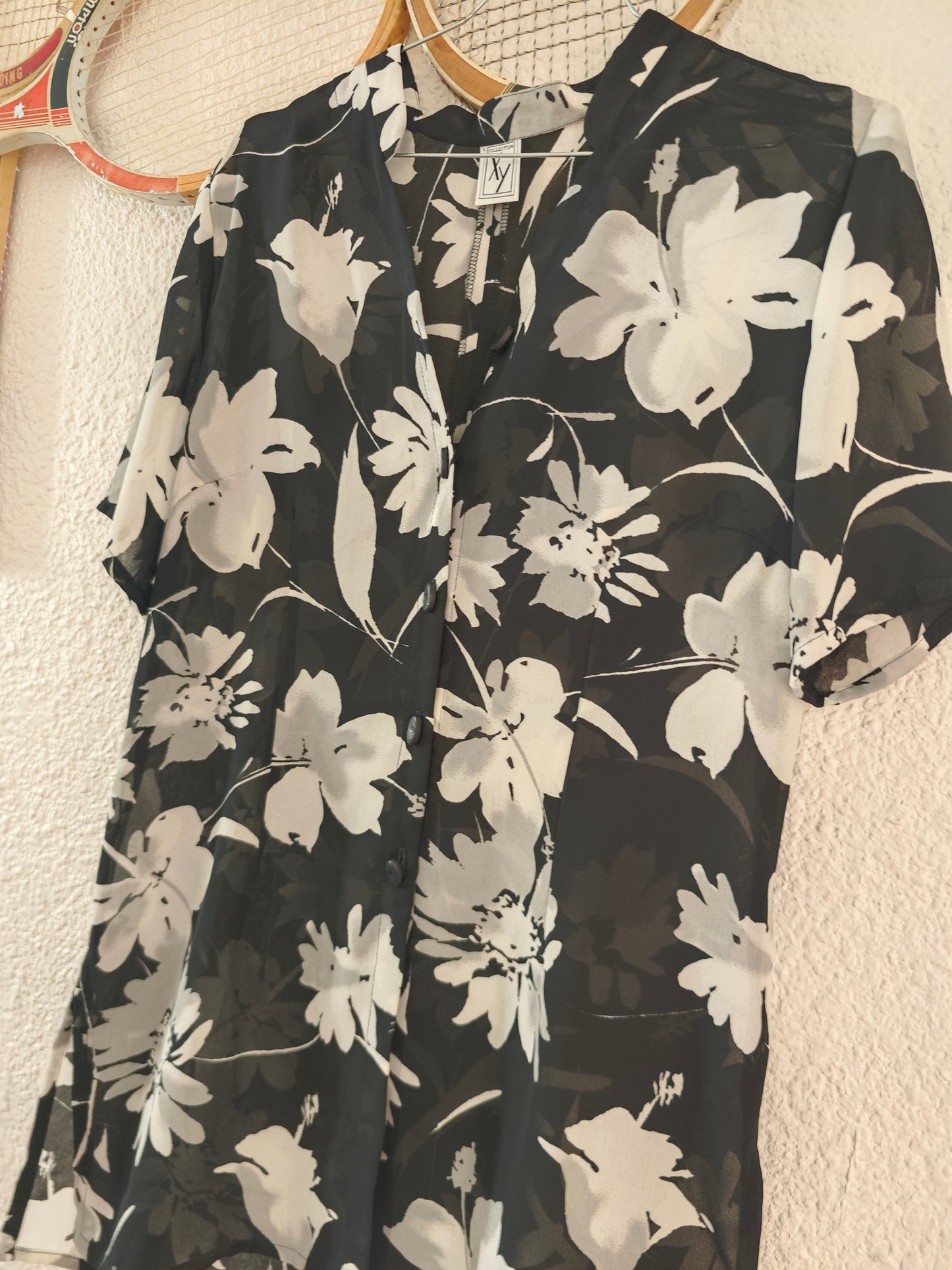 Chemise fleurie transparente