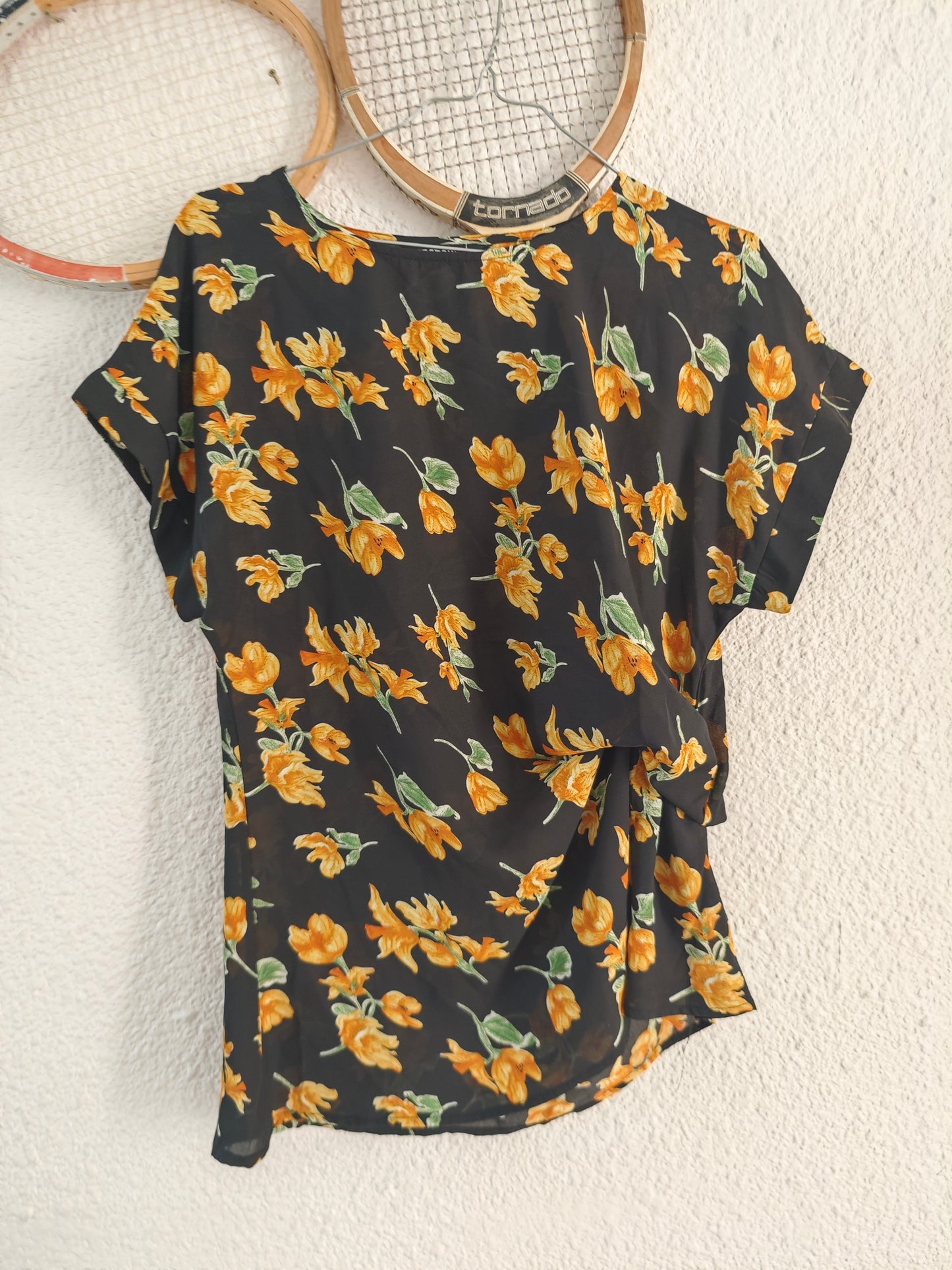 Top fleuri transparent